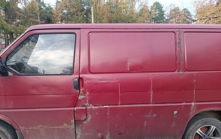 Volkswagen Transporter T4, 1991 год, 320 000 рублей, 2 фотография