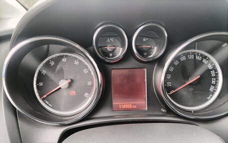 Opel Astra J, 2013 год, 940 000 рублей, 4 фотография