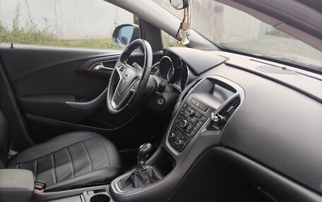 Opel Astra J, 2013 год, 940 000 рублей, 8 фотография