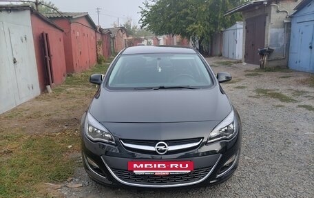 Opel Astra J, 2013 год, 940 000 рублей, 9 фотография