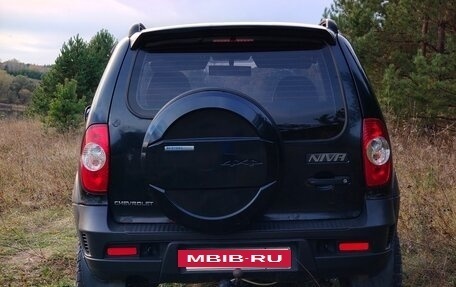Chevrolet Niva I рестайлинг, 2011 год, 313 000 рублей, 5 фотография