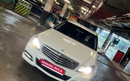 Mercedes-Benz C-Класс, 2012 год, 1 700 000 рублей, 5 фотография
