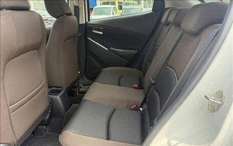 Mazda 2 III, 2023 год, 891 000 рублей, 15 фотография