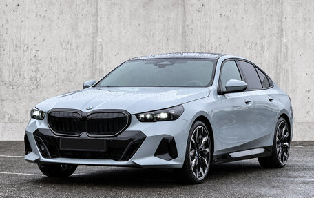 BMW 5 серия, 2026 год, 8 790 000 рублей, 1 фотография