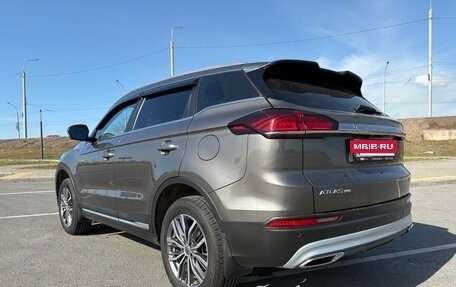 Geely Atlas, 2023 год, 1 870 000 рублей, 15 фотография