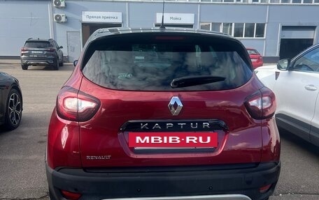 Renault Kaptur I рестайлинг, 2019 год, 9 фотография