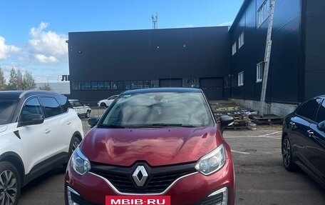Renault Kaptur I рестайлинг, 2019 год, 11 фотография