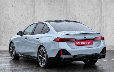 BMW 5 серия, 2026 год, 8 790 000 рублей, 2 фотография