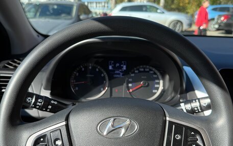 Hyundai Solaris II рестайлинг, 2016 год, 1 095 000 рублей, 14 фотография