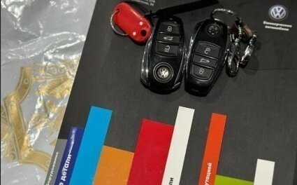 Volkswagen Touareg III, 2012 год, 1 950 000 рублей, 9 фотография