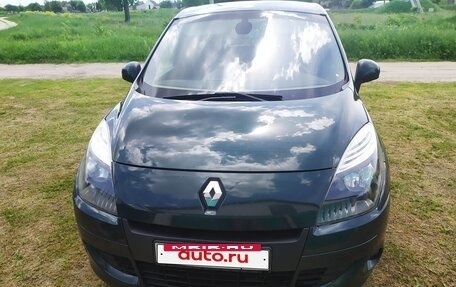 Renault Scenic III, 2010 год, 680 000 рублей, 9 фотография