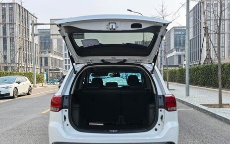 Mitsubishi Outlander III рестайлинг 3, 2022 год, 1 755 444 рублей, 9 фотография