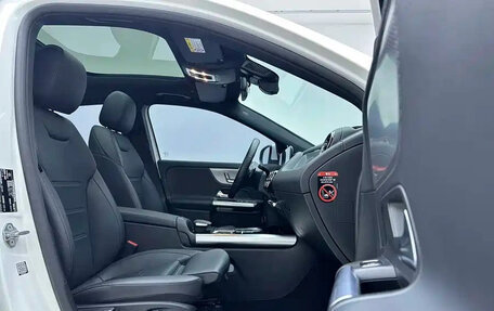 Mercedes-Benz GLA, 2022 год, 2 100 009 рублей, 8 фотография