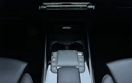 Mercedes-Benz GLA, 2022 год, 2 100 009 рублей, 13 фотография