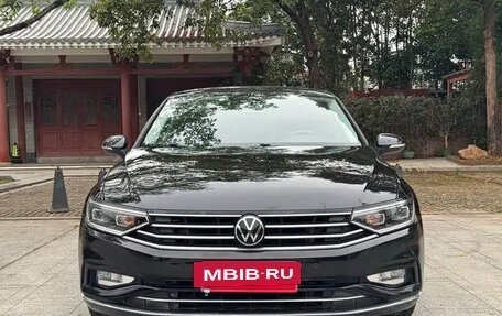 Volkswagen Passat B8 рестайлинг, 2023 год, 1 690 444 рублей, 2 фотография