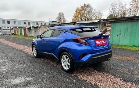 Toyota C-HR I рестайлинг, 2019 год, 1 700 000 рублей, 7 фотография