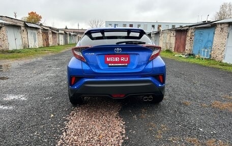 Toyota C-HR I рестайлинг, 2019 год, 1 700 000 рублей, 8 фотография
