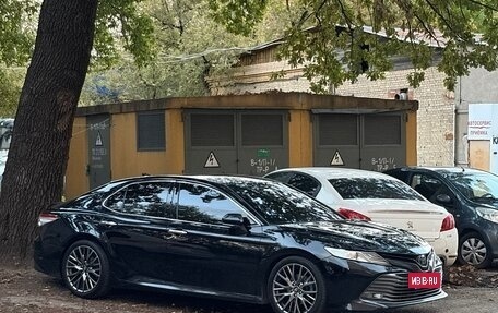 Toyota Camry, 2018 год, 2 650 000 рублей, 3 фотография