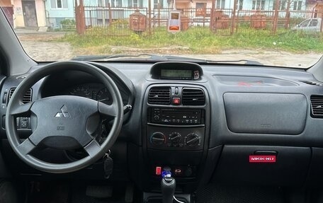 Mitsubishi Space Star I рестайлинг, 2003 год, 130 000 рублей, 14 фотография