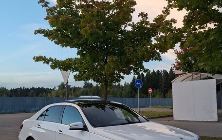 Mercedes-Benz E-Класс, 2014 год, 2 350 000 рублей, 2 фотография