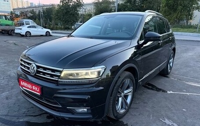 Volkswagen Tiguan II, 2018 год, 3 200 000 рублей, 1 фотография