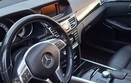 Mercedes-Benz E-Класс, 2014 год, 2 350 000 рублей, 25 фотография