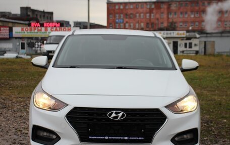 Hyundai Solaris II рестайлинг, 2017 год, 1 149 000 рублей, 2 фотография