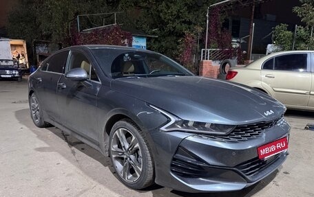 KIA K5, 2022 год, 3 050 000 рублей, 9 фотография