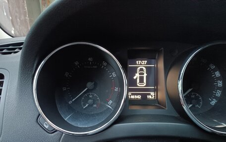 Skoda Yeti I рестайлинг, 2013 год, 1 020 000 рублей, 9 фотография
