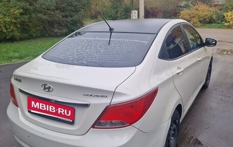 Hyundai Solaris II рестайлинг, 2015 год, 720 000 рублей, 2 фотография