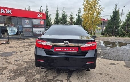 Toyota Camry, 2012 год, 1 380 000 рублей, 6 фотография