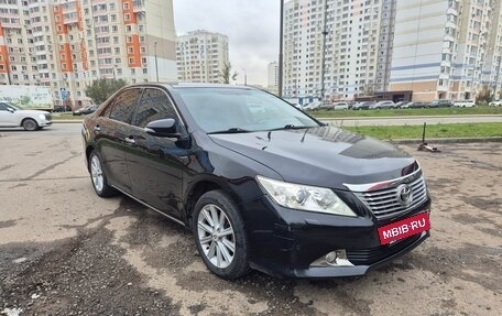 Toyota Camry, 2012 год, 1 380 000 рублей, 3 фотография