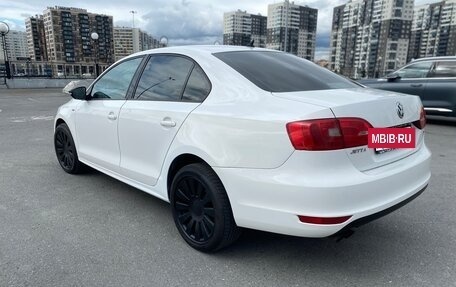 Volkswagen Jetta VI, 2013 год, 1 035 000 рублей, 8 фотография