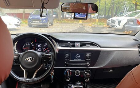 KIA Rio IV, 2021 год, 900 000 рублей, 5 фотография