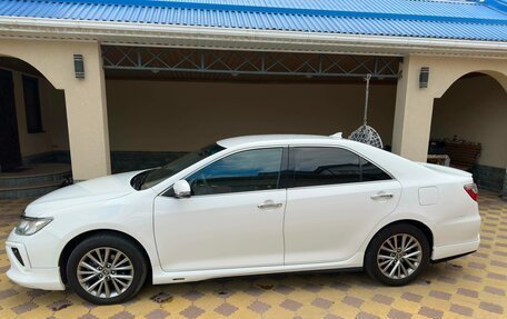 Toyota Camry, 2016 год, 2 395 000 рублей, 3 фотография