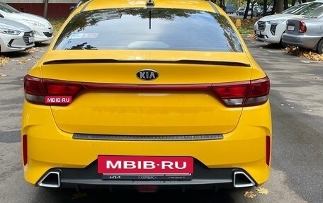 KIA Rio IV, 2021 год, 900 000 рублей, 4 фотография