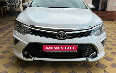 Toyota Camry, 2016 год, 2 395 000 рублей, 5 фотография