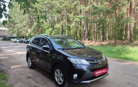Toyota RAV4, 2013 год, 1 850 000 рублей, 9 фотография