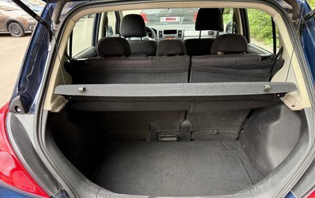 Nissan Tiida, 2011 год, 890 000 рублей, 36 фотография