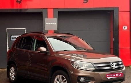 Volkswagen Tiguan I, 2015 год, 1 949 000 рублей, 1 фотография