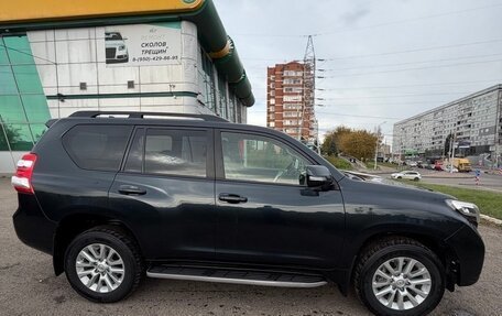 Toyota Land Cruiser Prado 150 рестайлинг 2, 2017 год, 5 200 000 рублей, 7 фотография
