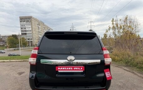 Toyota Land Cruiser Prado 150 рестайлинг 2, 2017 год, 5 200 000 рублей, 4 фотография