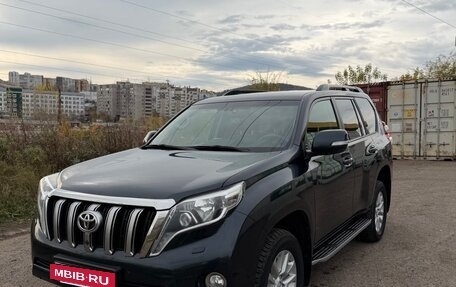 Toyota Land Cruiser Prado 150 рестайлинг 2, 2017 год, 5 200 000 рублей, 10 фотография