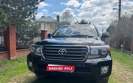 Toyota Land Cruiser 200, 2014 год, 3 690 000 рублей, 7 фотография