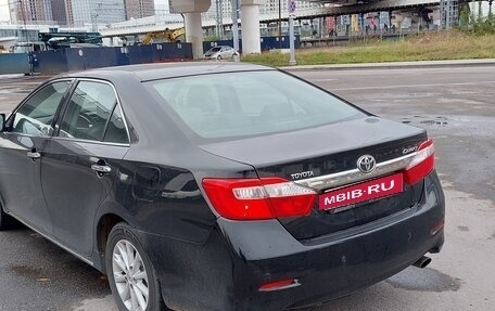 Toyota Camry, 2011 год, 1 700 000 рублей, 3 фотография