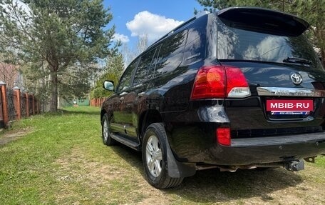 Toyota Land Cruiser 200, 2014 год, 3 690 000 рублей, 9 фотография