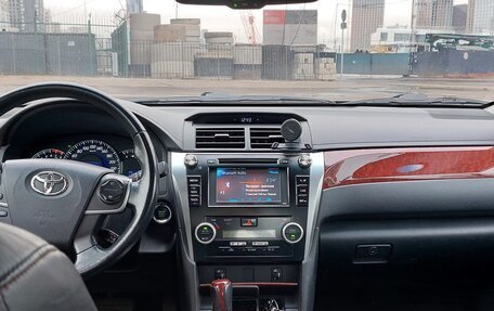 Toyota Camry, 2011 год, 1 700 000 рублей, 6 фотография