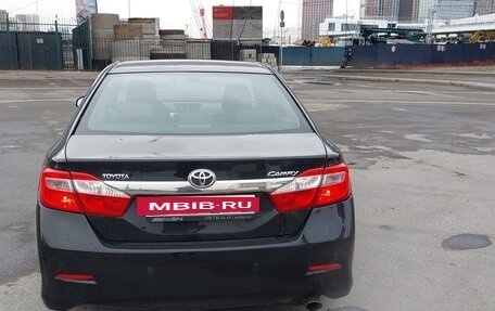 Toyota Camry, 2011 год, 1 700 000 рублей, 7 фотография