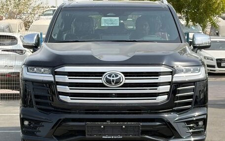 Toyota Land Cruiser, 2026 год, 14 300 000 рублей, 2 фотография