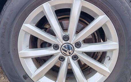 Volkswagen Tiguan I, 2015 год, 1 650 000 рублей, 15 фотография